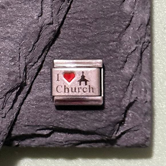 I ❤️ Church Italian Charm Bracelet Link - Picture 1 of 1